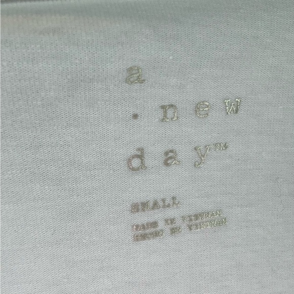 Blouses/flannels/button downs-2 for $25 or 3 for $35 (Mix & Match) - Picture 6 of 6